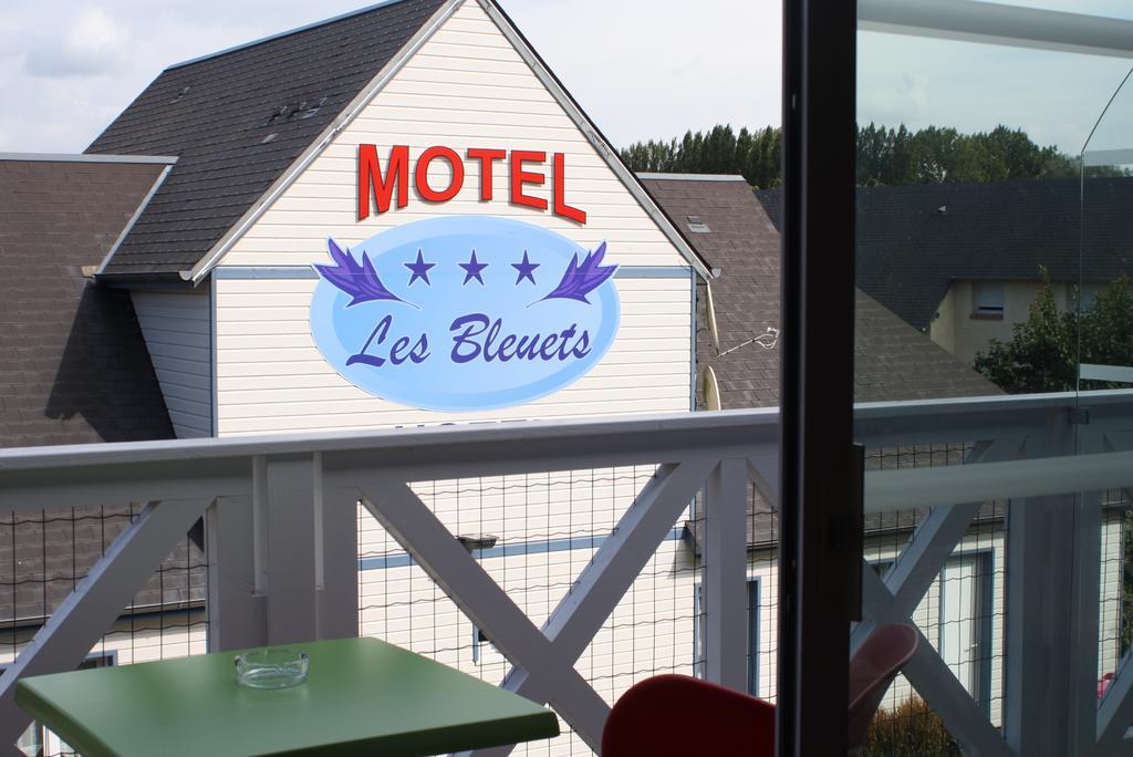 Contact Hotel - Motel Les Bleuets & Spa La Rivière-Saint-Sauveur Δωμάτιο φωτογραφία